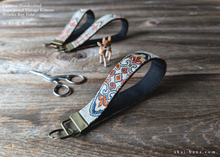 Load image into Gallery viewer, Vintage Kimono Wristlet Keychains, Champagne Gold Obi ⦿kfvk0005
