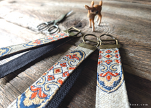 Load image into Gallery viewer, Vintage Kimono Wristlet Keychains, Champagne Gold Obi ⦿kfvk0005