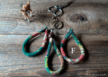 Load image into Gallery viewer, Handcrafted Chirimen Key Chains, Floral Kimono patterns x Antique Gold ⦿khcr0007-12