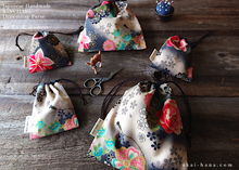Load image into Gallery viewer, Wagara Kinchaku Drawstring Purse, 2 sizes ⦿kpjf0004