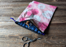 Load image into Gallery viewer, Wagara Kinchaku Drawstring Purse, Sakura Pink, Large W20cm x H25cm (8" x 9 3/4") ⦿kpjf0022