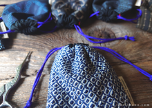 Load image into Gallery viewer, A Set of 6 Vintage Kimono Travel Jewelry Bags ⦿kpvk0004-9