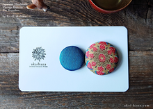 Load image into Gallery viewer, Vintage Kimono Pin Brooches, Set of 2 ⦿pbvk0007