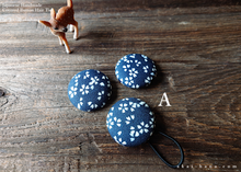 Load image into Gallery viewer, Japanese Fabric Covered Button Hair Tie, Napkin Holder, Cord Organizer Wagara ⦿phjf1003