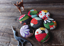 Load image into Gallery viewer, Repurposed Vintage Kimono Covered Button Elastic Ties ⦿phvk0008