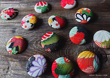 Load image into Gallery viewer, Repurposed Vintage Kimono Covered Button Elastic Ties ⦿phvk0008