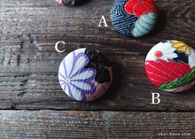 Load image into Gallery viewer, Repurposed Vintage Kimono Covered Button Elastic Ties ⦿phvk0008