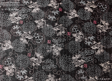Load image into Gallery viewer, Reversible Japanese Handmade Placemats, Dragons and Chrysanthemums, Black ⦿pmjf0005
