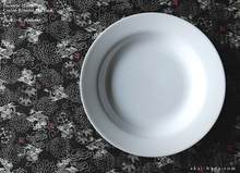 Load image into Gallery viewer, Reversible Japanese Handmade Placemats, Dragons and Chrysanthemums, Black ⦿pmjf0005