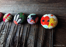 Load image into Gallery viewer, Vintage Kimono Bookmarks ⦿sbvk0003