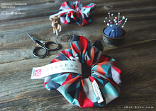 Load image into Gallery viewer, Japanese Handmade Scrunchies, Circus ⦿scaf0009