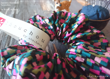 Load image into Gallery viewer, Japanese Handmade Scrunchies, Pink Mosaic, scaf0011