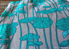 Load image into Gallery viewer, Japanese Handmade Scrunchies, Ukigusa, scaf0026