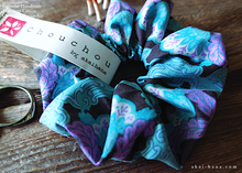 Load image into Gallery viewer, Japanese Handmade Scrunchies, Dreaming, scaf0027