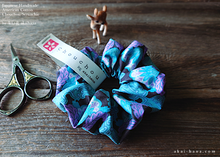 Load image into Gallery viewer, Japanese Handmade Scrunchies, Dreaming, scaf0027