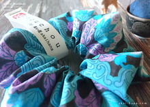 Load image into Gallery viewer, Japanese Handmade Scrunchies, Dreaming, scaf0027