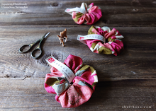 Load image into Gallery viewer, Japanese Handmade Scrunchies, Retro Floral ⦿scjf0018