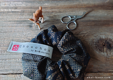 Load image into Gallery viewer, Japanese Handmade Kimono Style Scrunchies, Shiborigiku Monyou, scjf0041