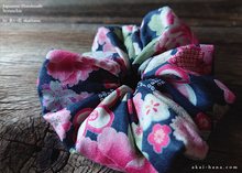 Load image into Gallery viewer, Japanese Handmade Kimono Style Scrunchies, Hikita Hanaguruma Navy ⦿scjf0059