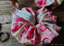 Load image into Gallery viewer, Japanese Handmade Kimono Style Scrunchies, Hikita Hanaguruma Pink ⦿scjf0060