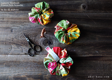 Load image into Gallery viewer, Japanese Handmade Kimono style Scrunchies ⦿scjf0108