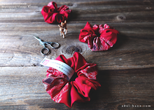 Load image into Gallery viewer, Vintage Kimono Scrunchies, Red Kasuri, Japanese Handmade ⦿scvk0016