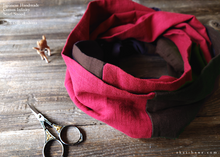 Load image into Gallery viewer, Infinity Snood Scarf, 100% Cotton Japanese Double Gauze, Bi-Color Red & Chocolate ⦿sinf0024