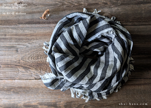 Load image into Gallery viewer, Japanese Cotton Double Gauze Wrap, Stripe Asphalt x Gray ⦿swtw0021