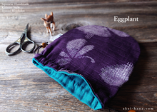 Load image into Gallery viewer, Japanese Handmade Temari Kinchaku (Drawstring) Purse, Eggplant or Midnight Blue ⦿tkjp0015-6