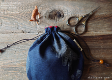 Load image into Gallery viewer, Japanese Handmade Temari Kinchaku (Drawstring) Purse, Eggplant or Midnight Blue ⦿tkjp0015-6