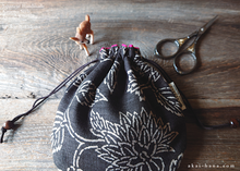 Load image into Gallery viewer, Japanese Handmade Temari Kinchaku (Drawstring) Purse, Kyoto Hand Screen-Printed, Brown ⦿tkjp0018