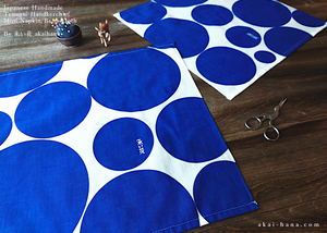 Japanese Handcrafted Tenugui Handkerchief, Mizutama Blue, Polka Dots ⦿tnha0006