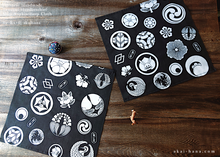 Load image into Gallery viewer, Japanese Handcrafted Tenugui Handkerchief, Kamon, Japanese Crest ⦿tnha0007