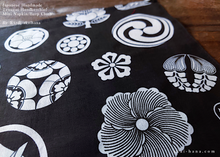 Load image into Gallery viewer, Japanese Handcrafted Tenugui Handkerchief, Kamon, Japanese Crest ⦿tnha0007