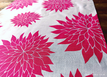 Load image into Gallery viewer, akaihana Original Tenugui, Dahlia Pink, Japanese Hand Dyed ⦿tnor0004