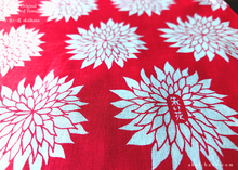 Load image into Gallery viewer, akaihana Original Tenugui, Dahlia Red, Japanese Hand Dyed ⦿tnor0005