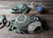 Load image into Gallery viewer, Kiku Karakusa, Japanese Handmade Fabric Mask ⦿fmjf0002