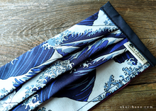 Load image into Gallery viewer, Nami/Wave, Handmade Fabric Mask with filter pocket & Nose Wire, comes with 1 Free Filter Insert ⦿fmjf004