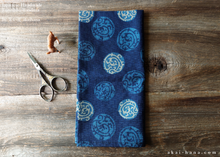 Load image into Gallery viewer, Furoshiki Reusable Fabric Wrap, Bandana, Maru Karakusa ⦿fsjf0015