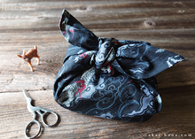 Load image into Gallery viewer, Furoshiki Reusable Fabric Wrap, Bandana, Ryū Dragon Black ⦿fsjf0034