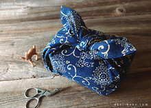 Load image into Gallery viewer, Furoshiki Reusable Fabric Wrap, Bandana, Kikukarakusa ⦿fsjf0035