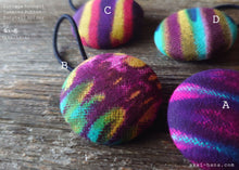 Load image into Gallery viewer, Japanese Handmade Repurposed Remnants Covered Button Hair Tie, phus0017-20