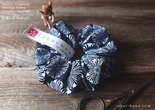 Load image into Gallery viewer, Japanese Handmade Scrunchies, Monotone Floral ⦿scaf0005
