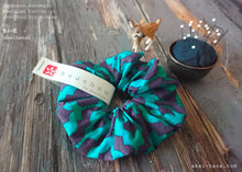 Load image into Gallery viewer, Japanese Handmade Scrunchies, Turquoise Geometry, scaf0017