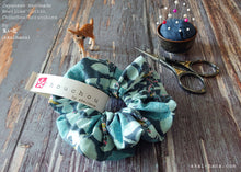 Load image into Gallery viewer, Japanese Handmade Scrunchies, Flowers and Butterflies, scaf0019
