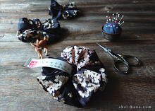 Load image into Gallery viewer, Japanese Handmade Kimono style Scrunchies, Shidarezakura (Weeping Cherry) Black, scjf0002