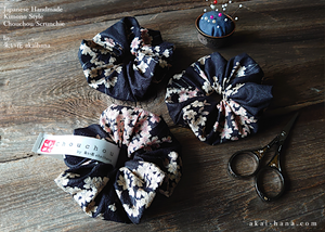 Japanese Handmade Kimono style Scrunchies, Shidarezakura (Weeping Cherry) Black, scjf0002