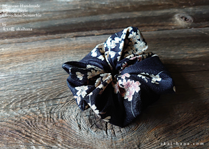Japanese Handmade Kimono style Scrunchies, Shidarezakura (Weeping Cherry) Black, scjf0002