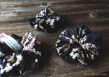 Load image into Gallery viewer, Japanese Handmade Kimono style Scrunchies, Shidarezakura (Weeping Cherry) Black, scjf0002