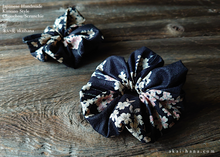 Load image into Gallery viewer, Japanese Handmade Kimono style Scrunchies, Shidarezakura (Weeping Cherry) Black, scjf0002